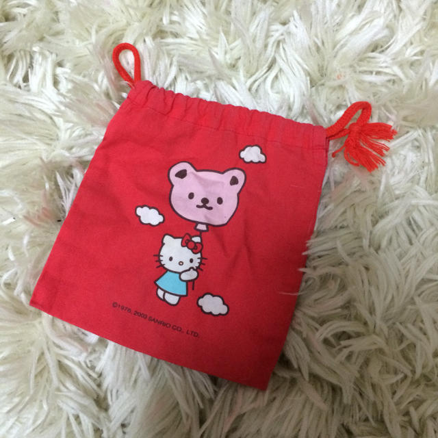 kitty キティー 巾着 RED レディースのファッション小物(ポーチ)の商品写真