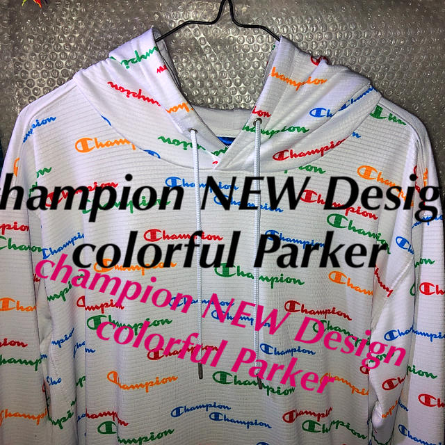 Champion(チャンピオン)の最近流行りのマルチカラーchampion NEW Design Parker メンズのトップス(パーカー)の商品写真