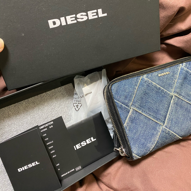 DIESEL(ディーゼル)の美品DIESELラウンドファスナー長財布デニム レディースのファッション小物(財布)の商品写真