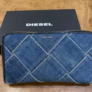 ディーゼル(DIESEL)の美品DIESELラウンドファスナー長財布デニム(財布)