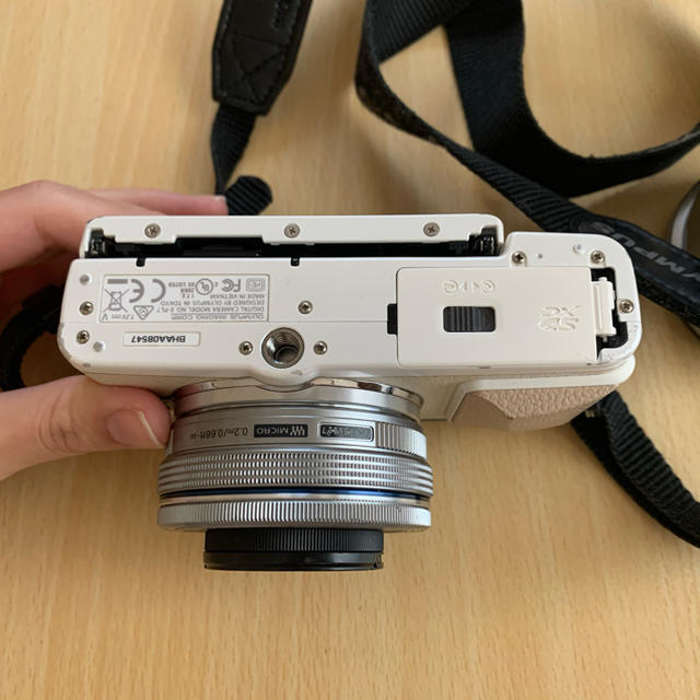 OLYMPUS PEN E-PL7 ダブルズームレンズキット ミラーレス一眼 OLYMPUS PEN E-PL7 ダブルズームレンズキット ミラーレス一眼