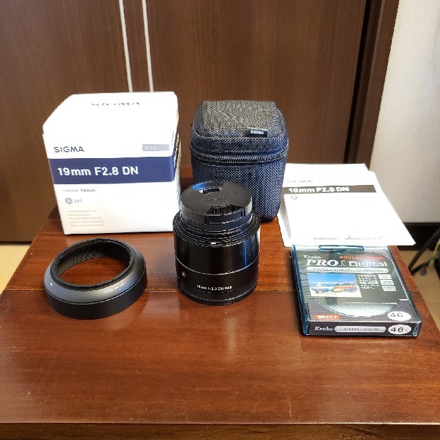 美品！シグマSIGMA　19mm F2.8 DN sony Eマウント