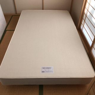 シモンズ(SIMMONS)の【Pooh様専用】SIMMONS BOX SPRING 2台(セミダブルベッド)