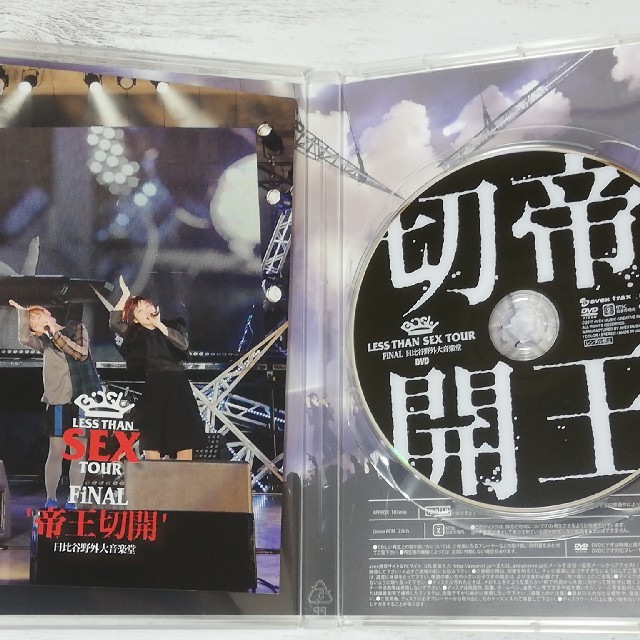 BiSH/LESS THAN SEX TOUR FiNAL'帝王切開'野音DVD エンタメ/ホビーのDVD/ブルーレイ(ミュージック)の商品写真