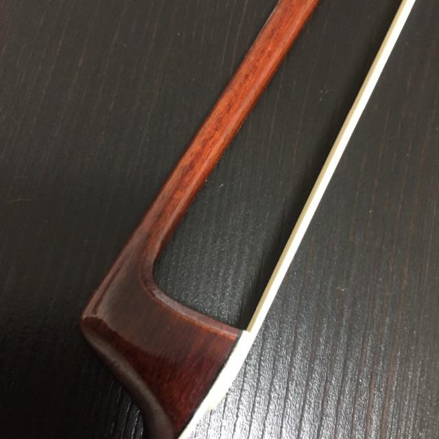 バイオリン 弓