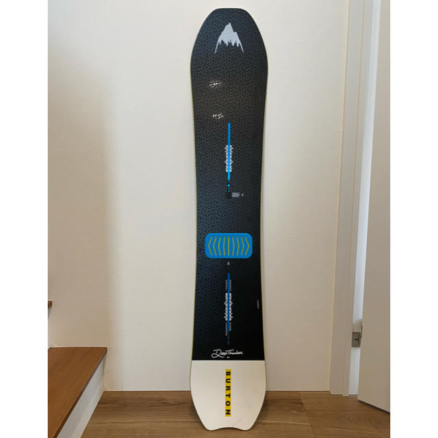 BURTON(バートン)のBurton DEEPTHINKER 154 2019モデル　ディープシンカー スポーツ/アウトドアのスノーボード(ボード)の商品写真