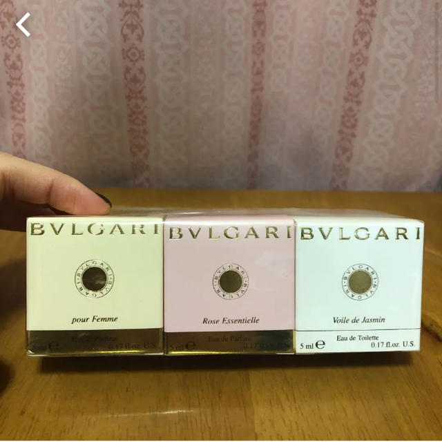 BVLGARI(ブルガリ)のブルガリ 5ml 3種類セット 香水 コスメ/美容の香水(香水(女性用))の商品写真