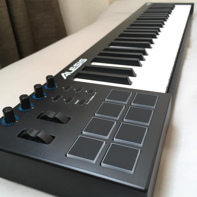 【midiキーボード】Alesis V49