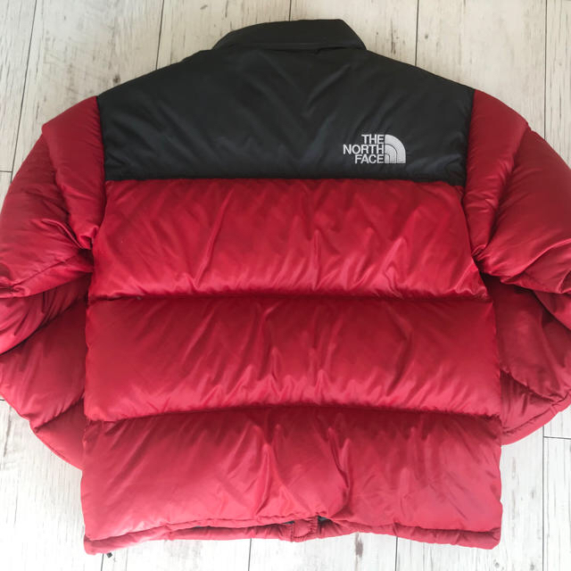 THE NORTH FACE(ザノースフェイス)のTHE NORTH FACE ヌプシジャケット 日本Sサイズ　値下げ メンズのジャケット/アウター(ダウンジャケット)の商品写真