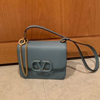 ヴァレンティノ(VALENTINO)のSALE！新品！定番VALENTINO  Vスリングショルダーバッグ(ショルダーバッグ)