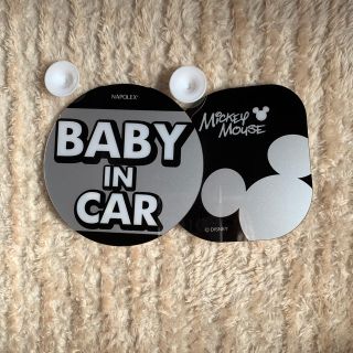 ディズニー(Disney)の専用　ミッキー　赤ちゃん車ステッカー(車内アクセサリ)