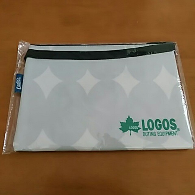 LOGOS(ロゴス)のショルダー　ロゴス　保冷サコッシュ スポーツ/アウトドアのアウトドア(その他)の商品写真