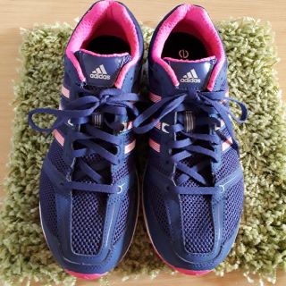 アディダス(adidas)のadidasシューズ(スニーカー)