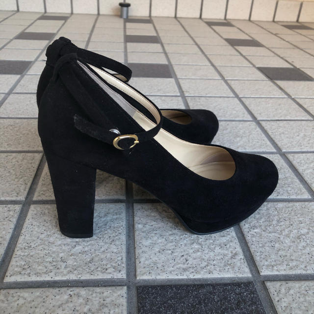 ESPERANZA(エスペランサ)の美品　ヒール　エスペランサ　黒 レディースの靴/シューズ(ハイヒール/パンプス)の商品写真