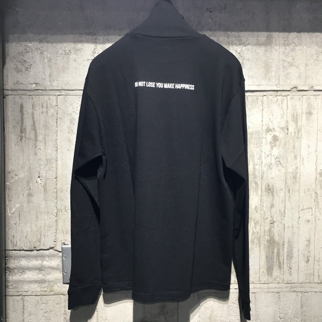 CHRISTIAN DADA(クリスチャンダダ)のCHRISTIAN DADA タートルネックロングスリーブ メンズのトップス(Tシャツ/カットソー(七分/長袖))の商品写真