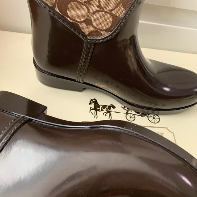 COACH(コーチ)の美品　コーチ　シグネチャー　リボン　レインブーツ レディースの靴/シューズ(レインブーツ/長靴)の商品写真