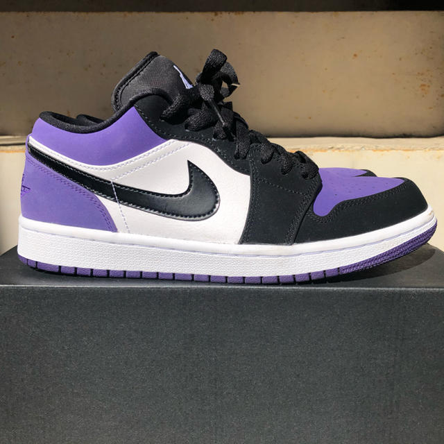 NIKE AIR JORDAN 1 LOW COURT PURPLE パープル