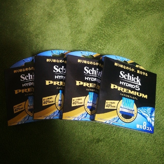 Schick hydro5 Premium 替刃8個入り×4箱