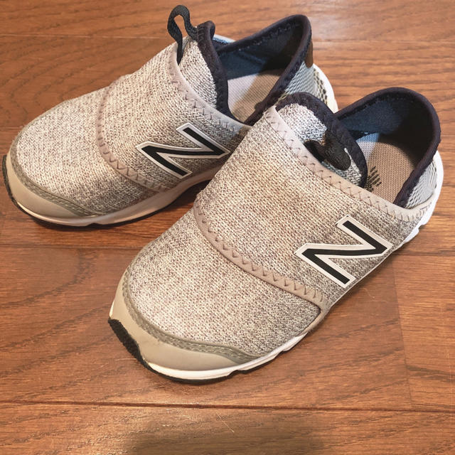 New Balance(ニューバランス)のニューバランス スリッポン キッズ/ベビー/マタニティのキッズ靴/シューズ(15cm~)(スニーカー)の商品写真