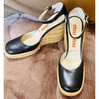 ミュウミュウ(miumiu)のさくら♡様専用！miumiu❤ほぼ未使用❤ウェッジソールパンプス(ハイヒール/パンプス)