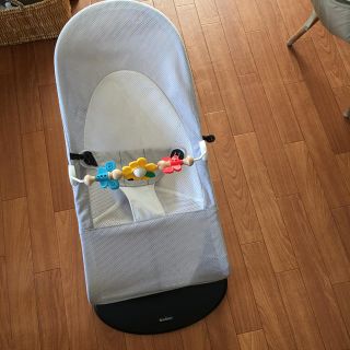 ベビービョルン(BABYBJORN)のベビービョルン バウンサー ちょうちょ付き(その他)