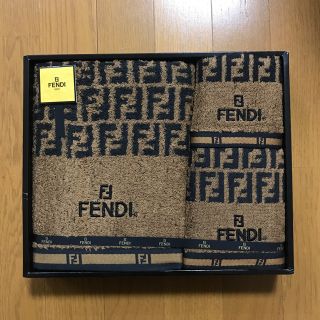 フェンディ(FENDI)のFENDI タオル　タオルセット(タオル/バス用品)