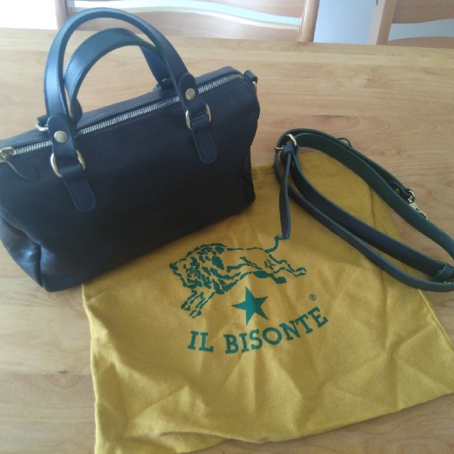 IL BISONTE(イルビゾンテ)のイルビゾンテ　ネイビー　ハンドバッグ レディースのバッグ(ハンドバッグ)の商品写真