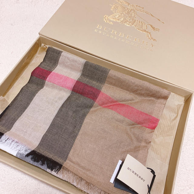 新品 BURBERRY バーバリー ストール レディース ファッション小物