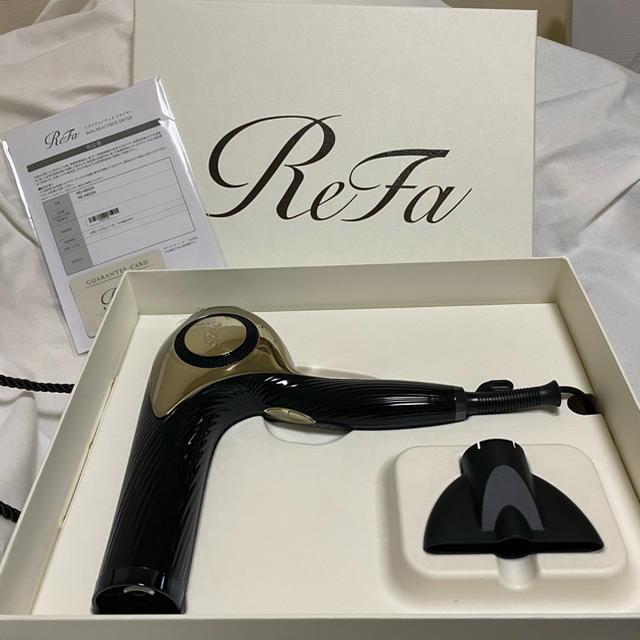 ReFa(リファ)のＲeＦa ドライヤー　白　未開封品 スマホ/家電/カメラの美容/健康(ドライヤー)の商品写真