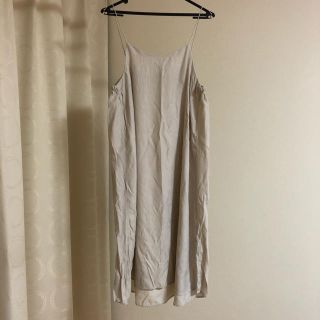 ダブルクローゼット(w closet)のキャミワンピース(ひざ丈ワンピース)