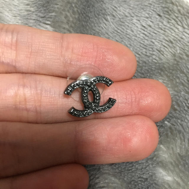 CHANEL シャネル　ピアス　片耳アクセサリー