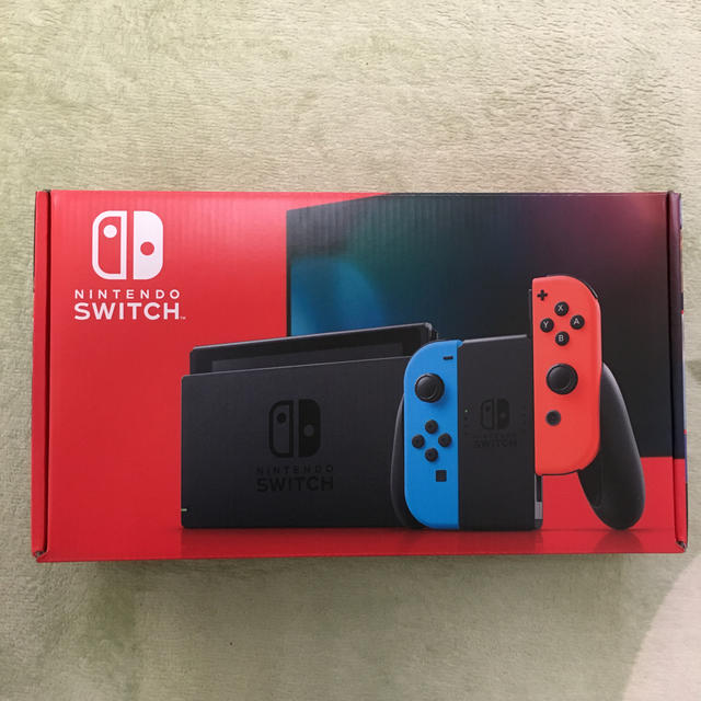 美品　新型　ニンテンドースイッチ Nintendo Switch 本体 ②付属品