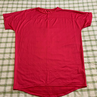 ジーユー(GU)のGUスポーツ　Tシャツ(トレーニング用品)