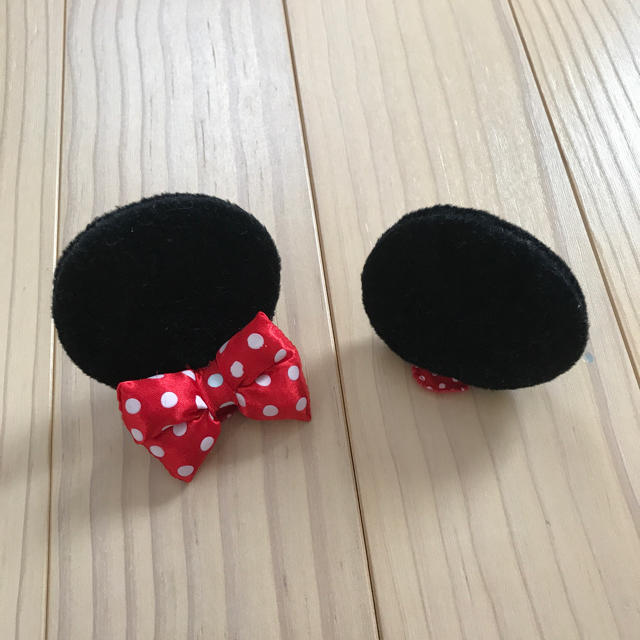 ミニーマウス(ミニーマウス)のミニーマウスの耳（髪飾り） レディースのヘアアクセサリー(ヘアピン)の商品写真