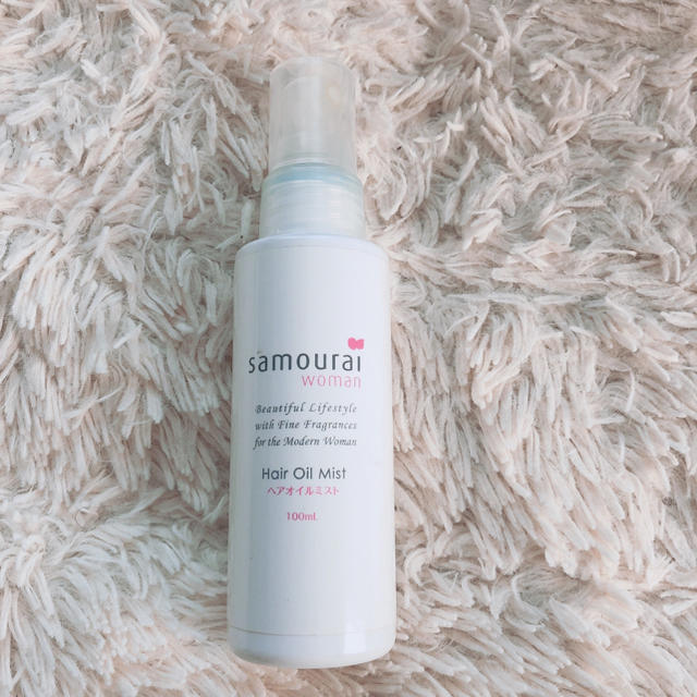 SAMOURAI(サムライ)のサムライウーマン　ヘアオイルミスト100ml コスメ/美容のヘアケア/スタイリング(ヘアウォーター/ヘアミスト)の商品写真