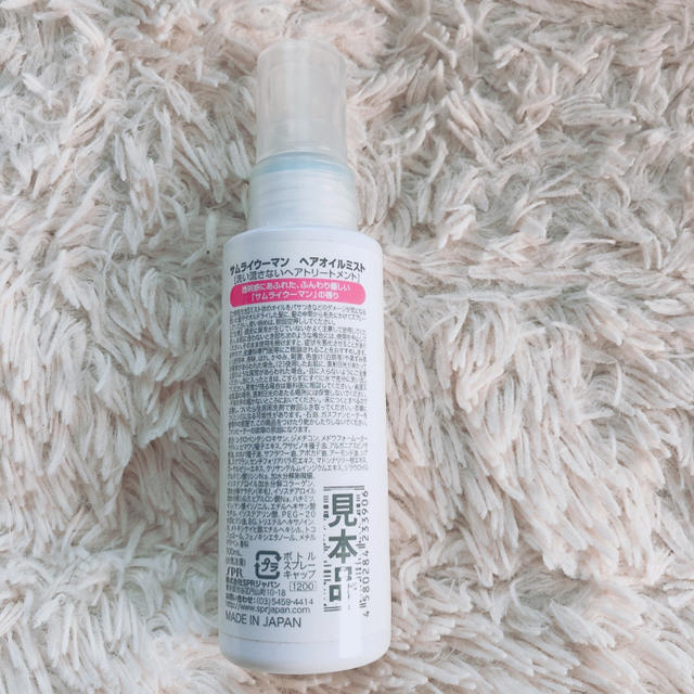 SAMOURAI(サムライ)のサムライウーマン　ヘアオイルミスト100ml コスメ/美容のヘアケア/スタイリング(ヘアウォーター/ヘアミスト)の商品写真