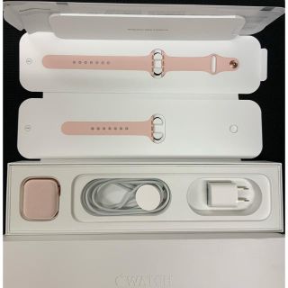 アップルウォッチ(Apple Watch)のapple WATCH Series 4 GPS+CEL モデル(腕時計(デジタル))