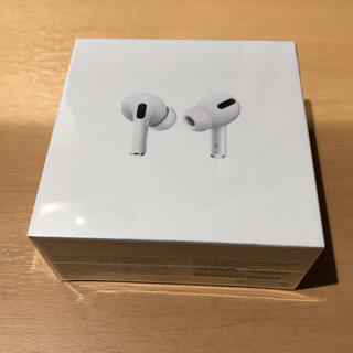 アップル(Apple)のairpods(ヘッドフォン/イヤフォン)