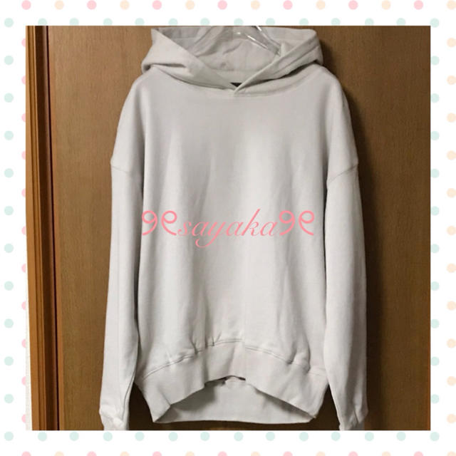 JUSGLITTY(ジャスグリッティー)の🌸ぶーやん様専用🌸 レディースのトップス(パーカー)の商品写真