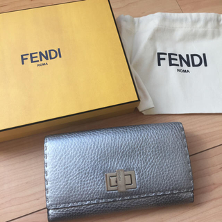 フェンディ(FENDI)のFENDI セレリア財布 (財布)
