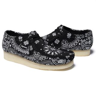 シュプリーム(Supreme)の28㎝ Supreme Clarks Bandana Wallabee 黒(スニーカー)