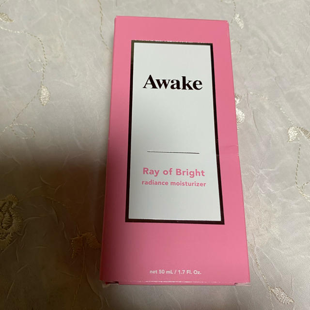 AWAKE(アウェイク)のアウェイク レイオブブライト ラディアンス モイスチュアライザー 50mL コスメ/美容のベースメイク/化粧品(化粧下地)の商品写真