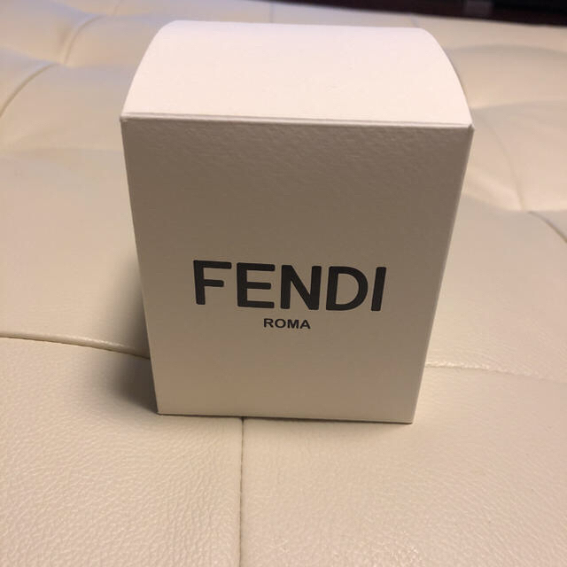 FENDI(フェンディ)のFENDI キャンドル コスメ/美容のリラクゼーション(キャンドル)の商品写真