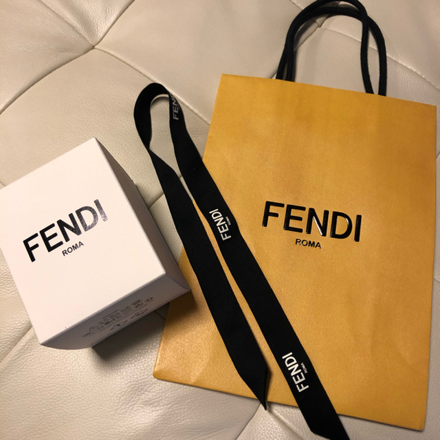 FENDI(フェンディ)のFENDI キャンドル コスメ/美容のリラクゼーション(キャンドル)の商品写真