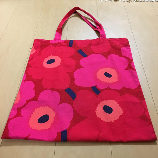 marimekko(マリメッコ)のmayapiさま専用ページ レディースのバッグ(トートバッグ)の商品写真