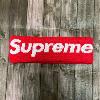 シュプリーム(Supreme)のSupreme New Era Big Logo Headband red 赤(ニット帽/ビーニー)