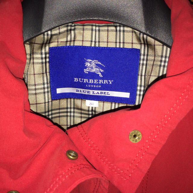 BURBERRY(バーバリー)の【正規品】BLUE LABEL コート レディースのジャケット/アウター(トレンチコート)の商品写真
