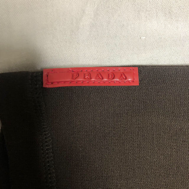 PRADA(プラダ)のPRADA プラダ ロンT メンズのトップス(Tシャツ/カットソー(七分/長袖))の商品写真