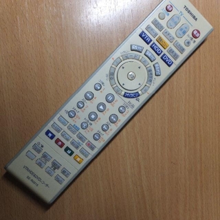 トウシバ(東芝)の東芝リモコン　SE-R0215(DVDレコーダー)