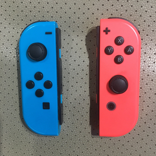 ニンテンドースイッチ(Nintendo Switch)のSwitch ジョイコン オレンジ/ブルー 左右セット メンテナンス済(その他)